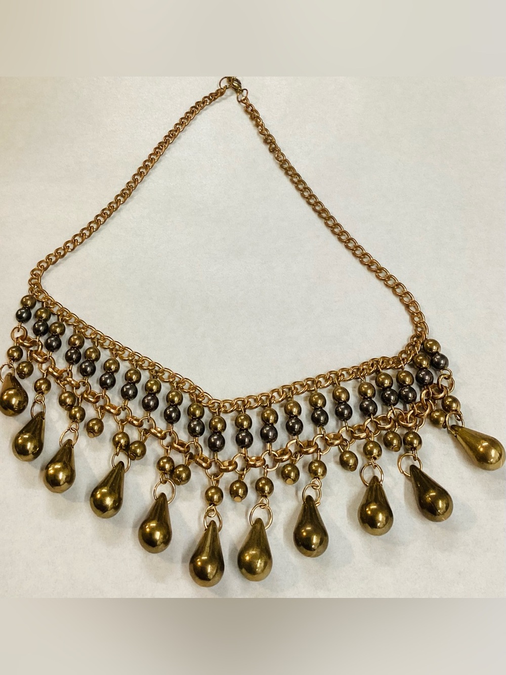 Brass/Gold Tone Beaded Teardrop Fringe Necklace 🏹